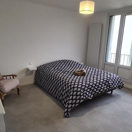 Private Room In Shared Apartment IV ボーヴェ エクステリア 写真